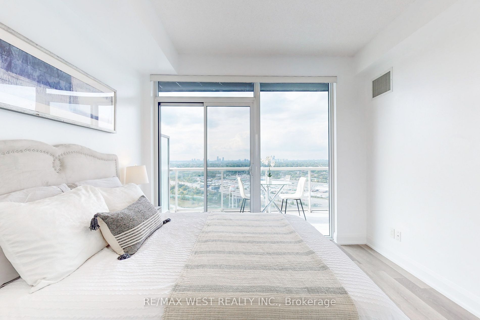 56 Annie Craig Drive Dr, #2608