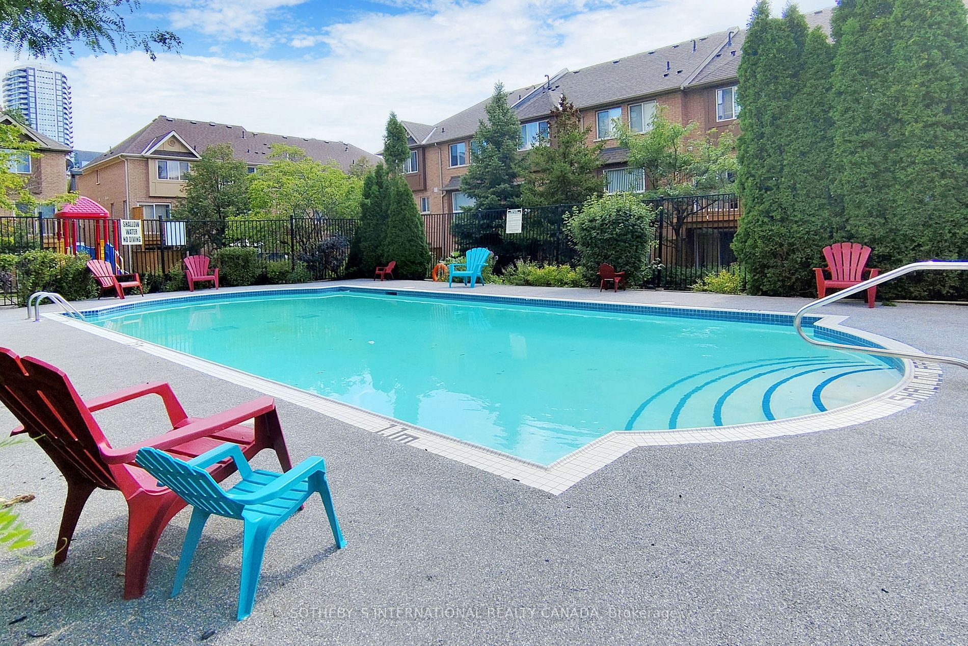 50 Strathaven Dr, #119