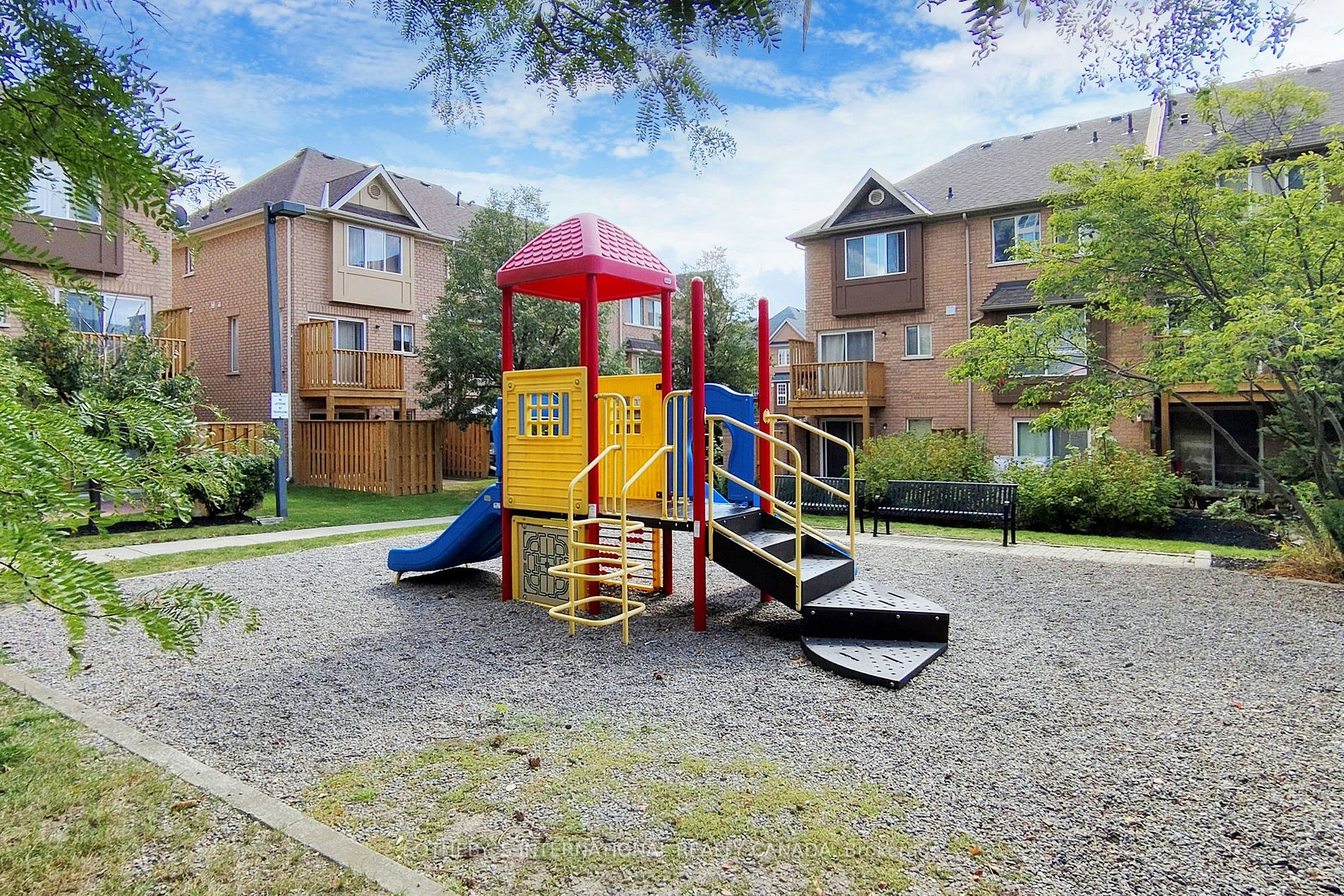 50 Strathaven Dr, #119