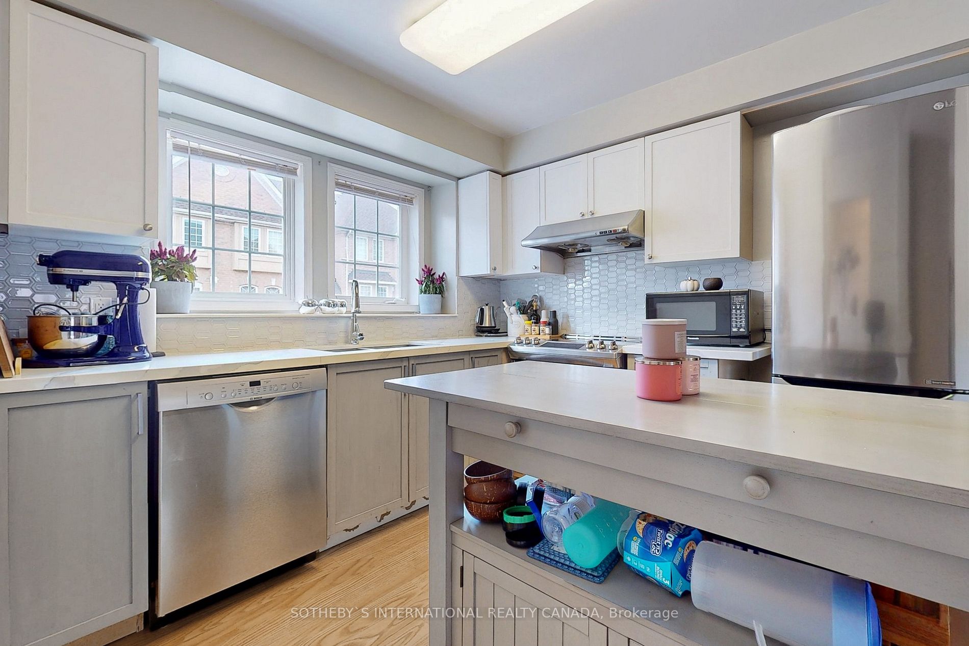 50 Strathaven Dr, #119