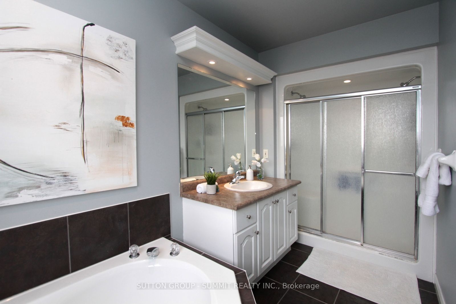 5356 Haldimand Crescent