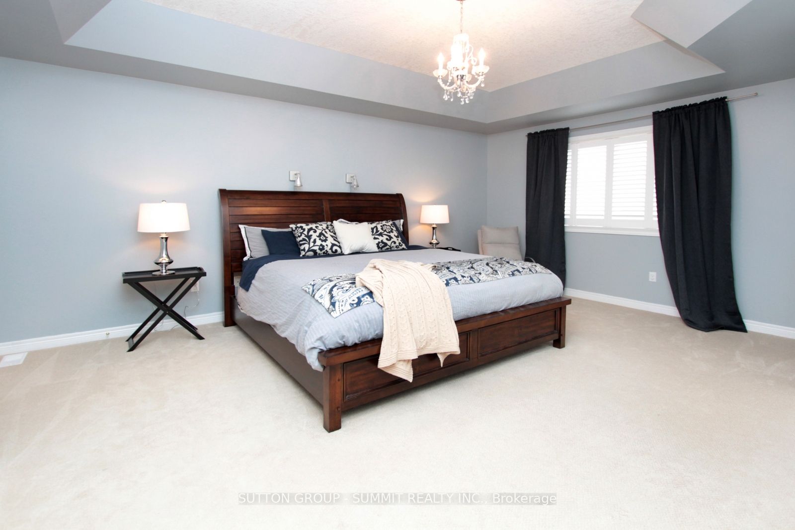 5356 Haldimand Crescent