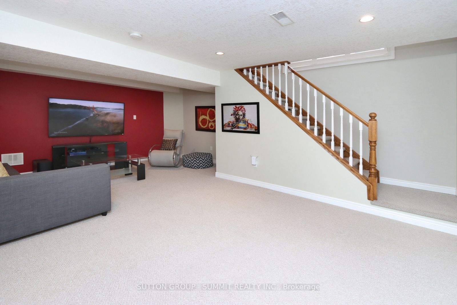 5356 Haldimand Crescent