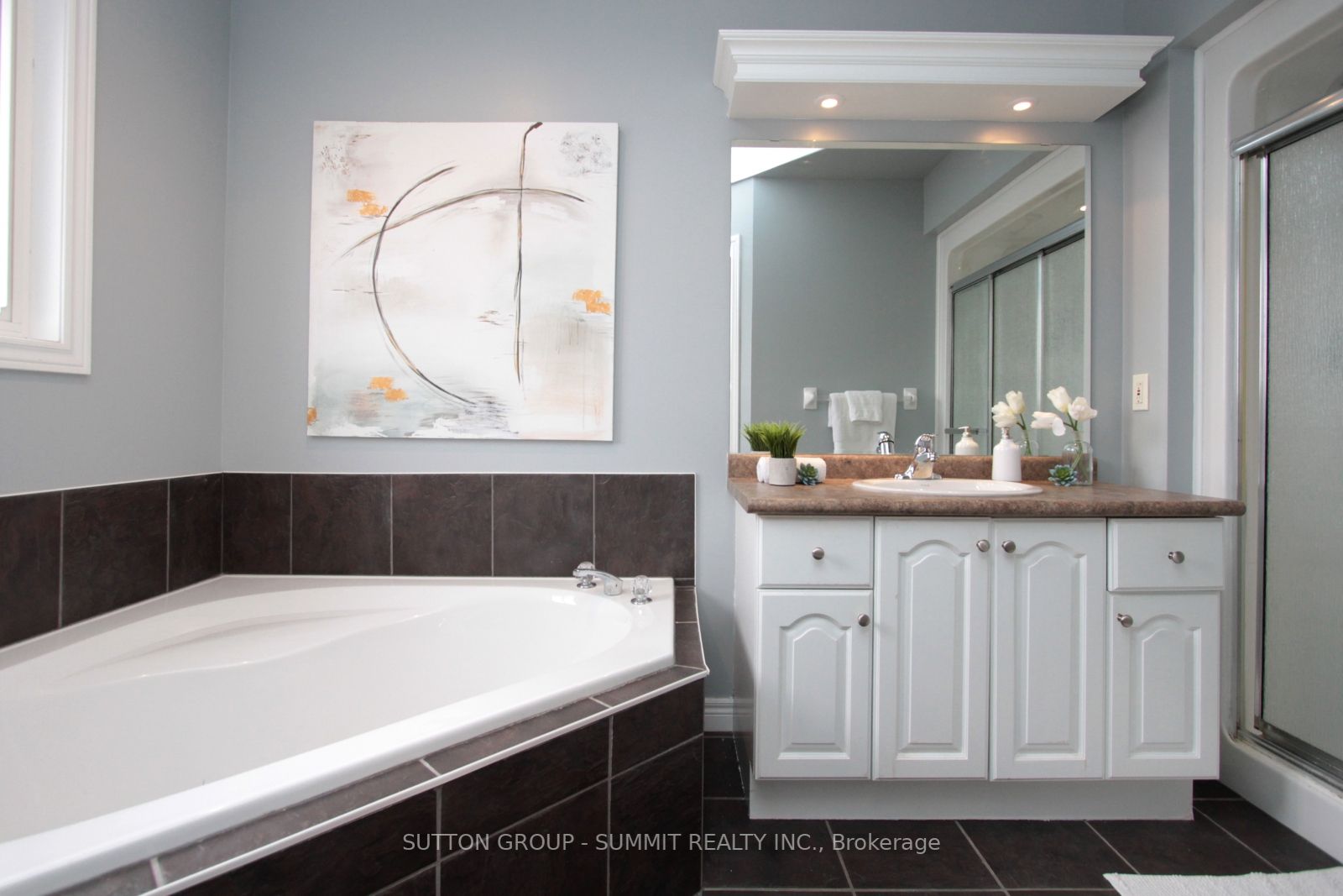 5356 Haldimand Crescent