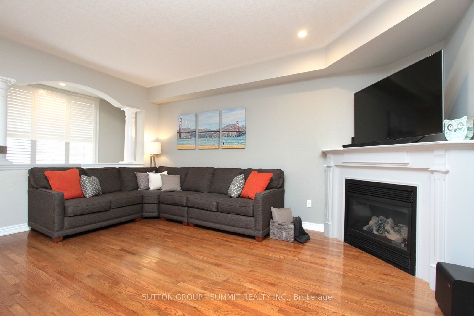 5356 Haldimand Crescent