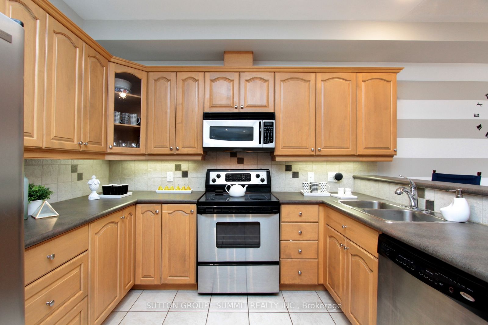 5356 Haldimand Crescent