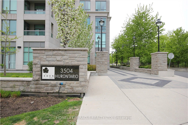 3504 Hurontario St N, Mississauga