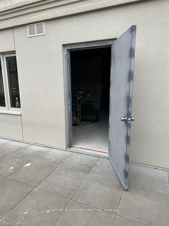310 Broadway Ave, #109