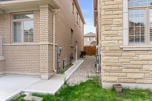 89 Colville Place