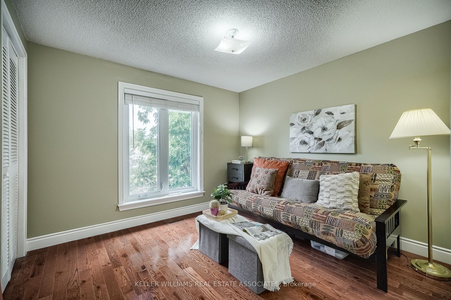 1220 Cornerbrook Pl