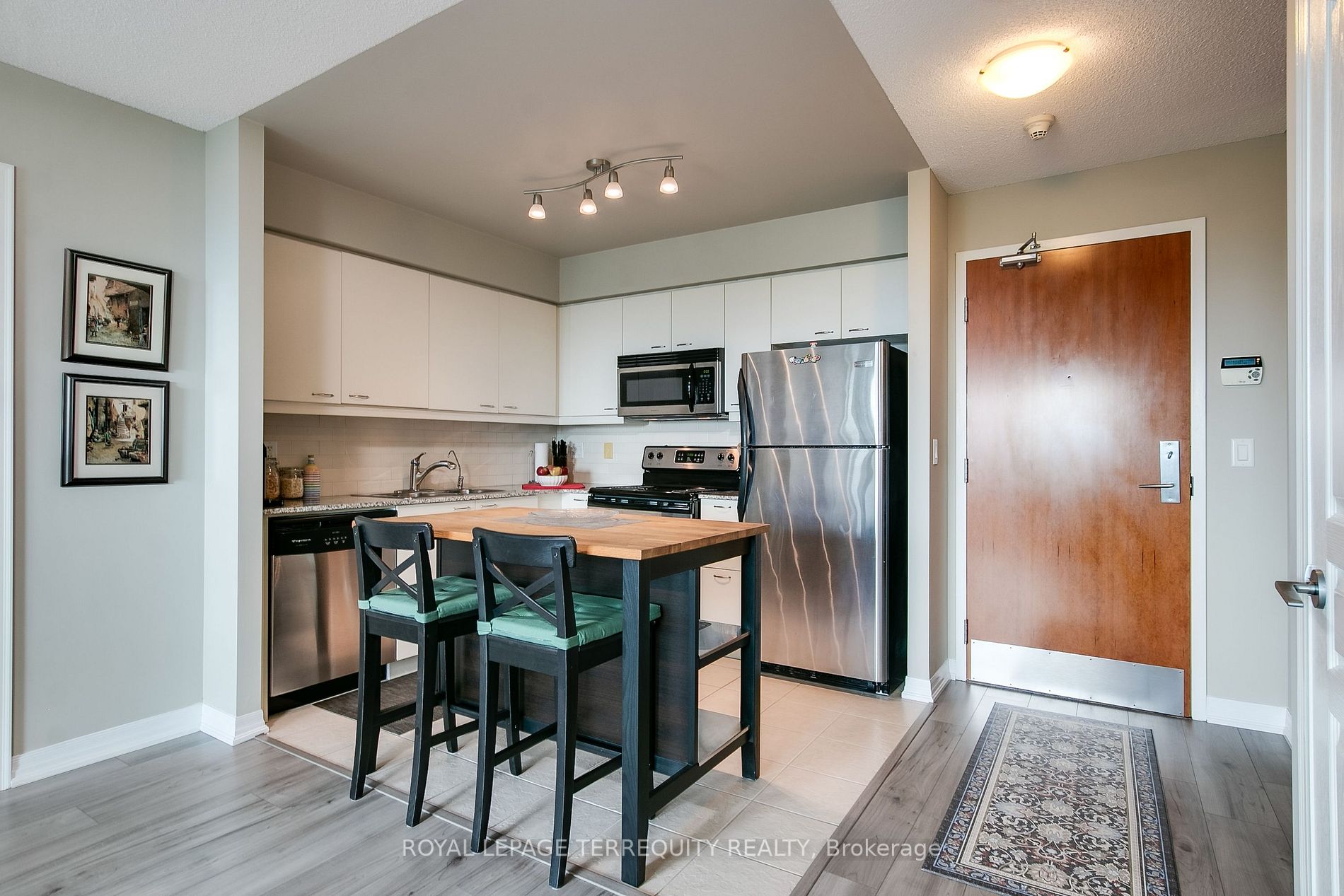 1403 Royal York Rd, #1202