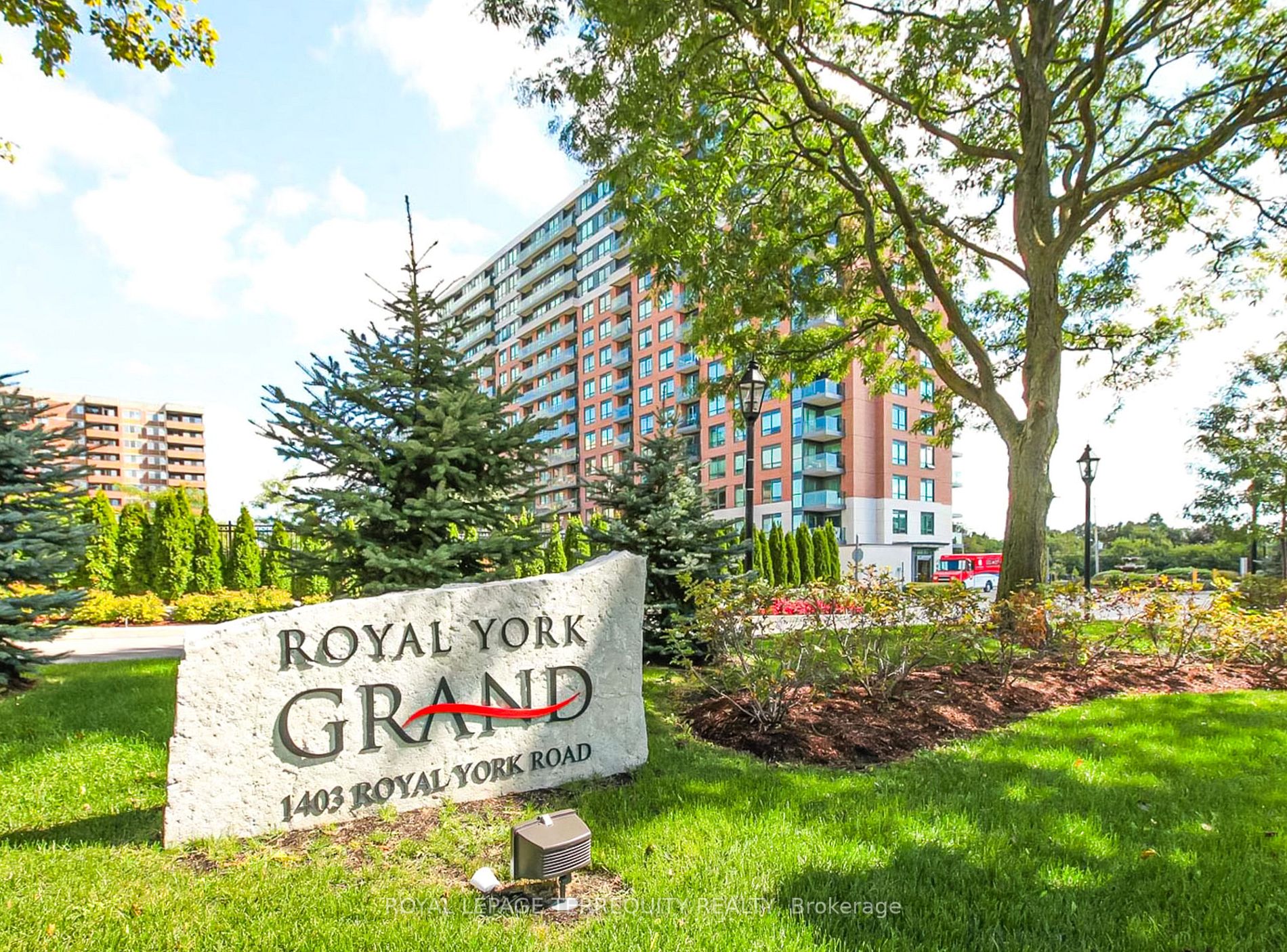 1403 Royal York Rd, #1202