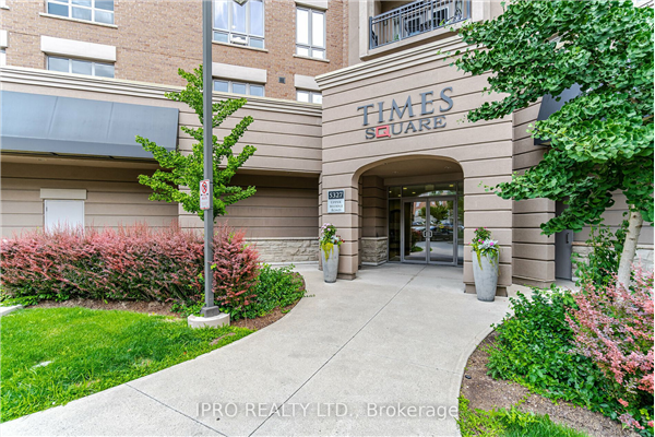 5327 Upper Middle Rd, Burlington