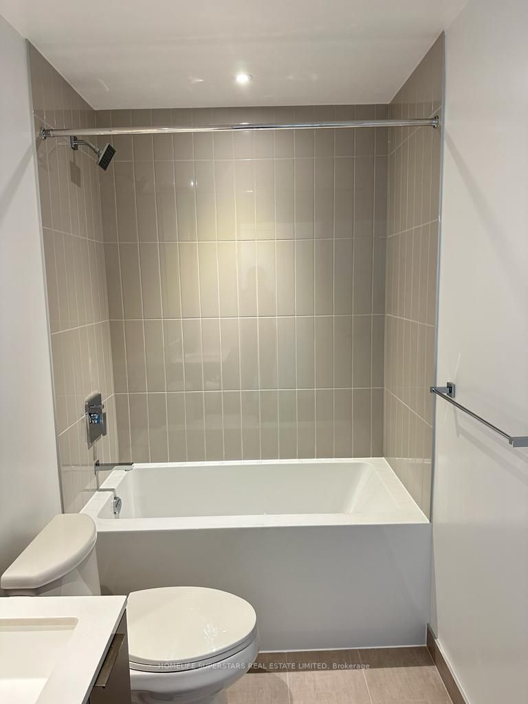 3900 Confederation Pkwy, #4809