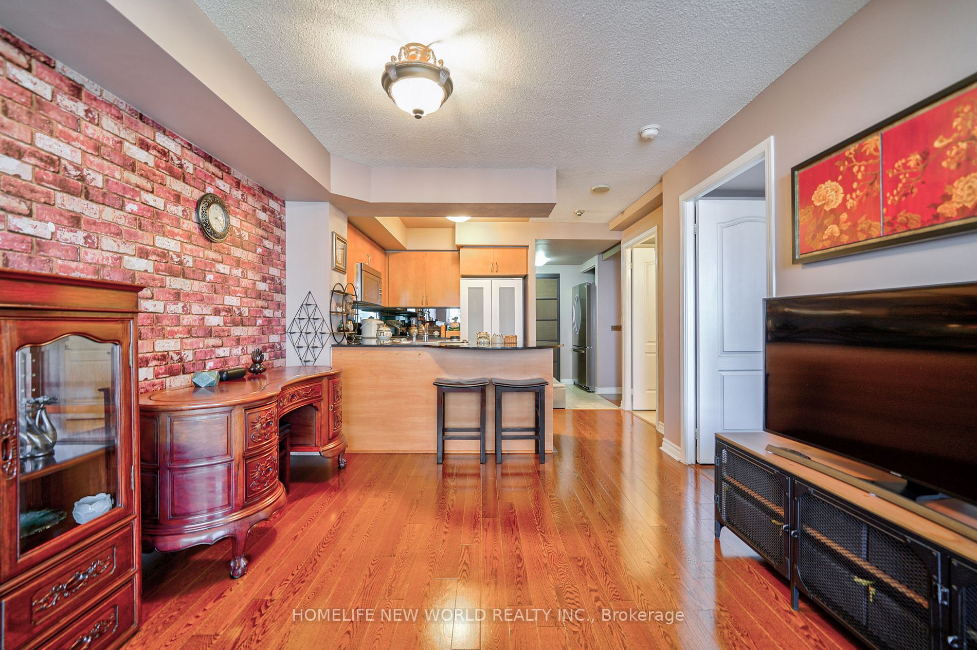 4090 Living Arts Dr, #2101