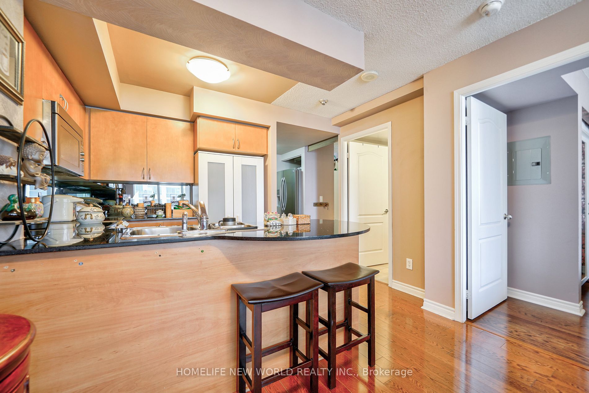 4090 Living Arts Dr, #2101