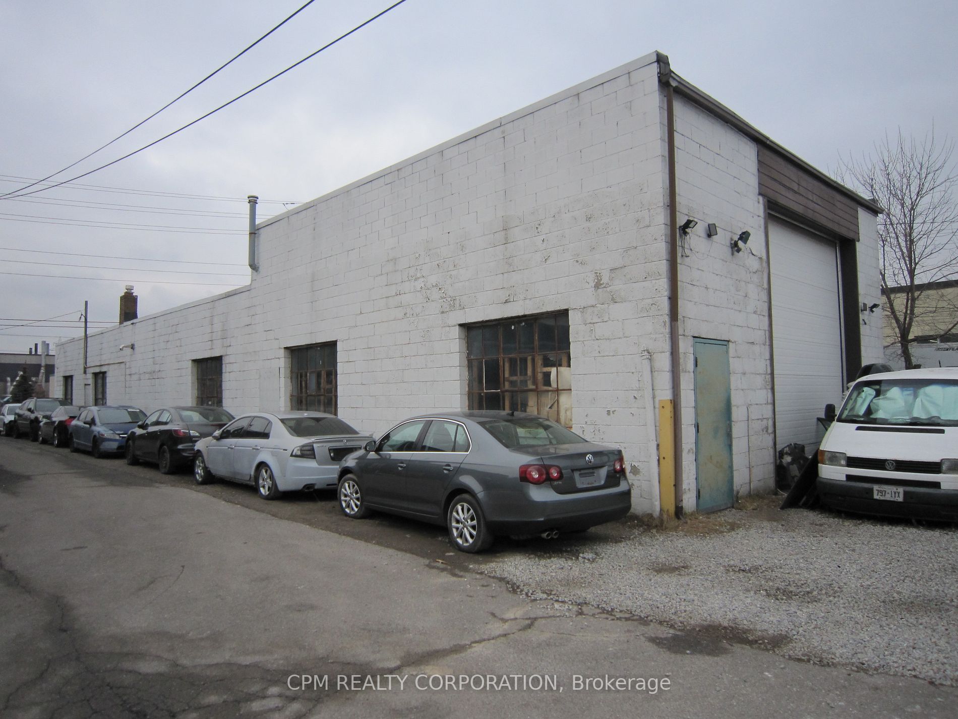 721 Kipling Ave