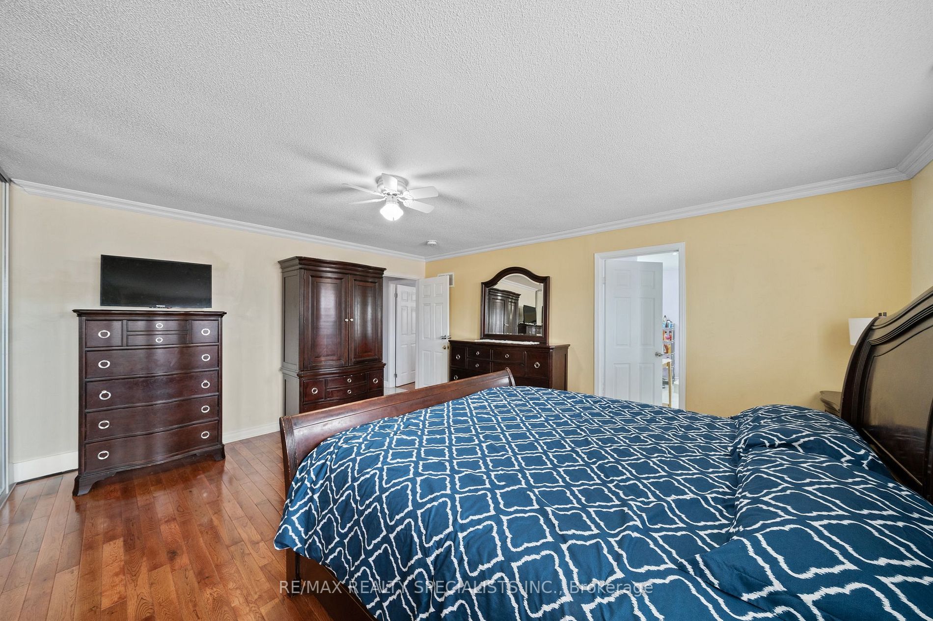 36 Smye Crt