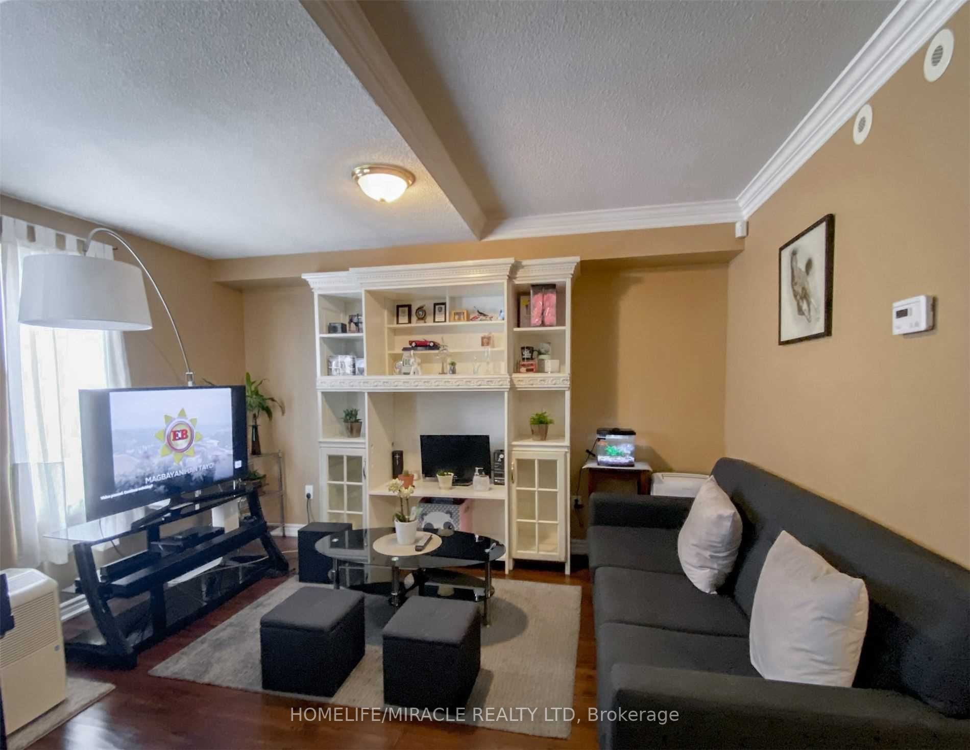 125 George Appleton Way, #1004
