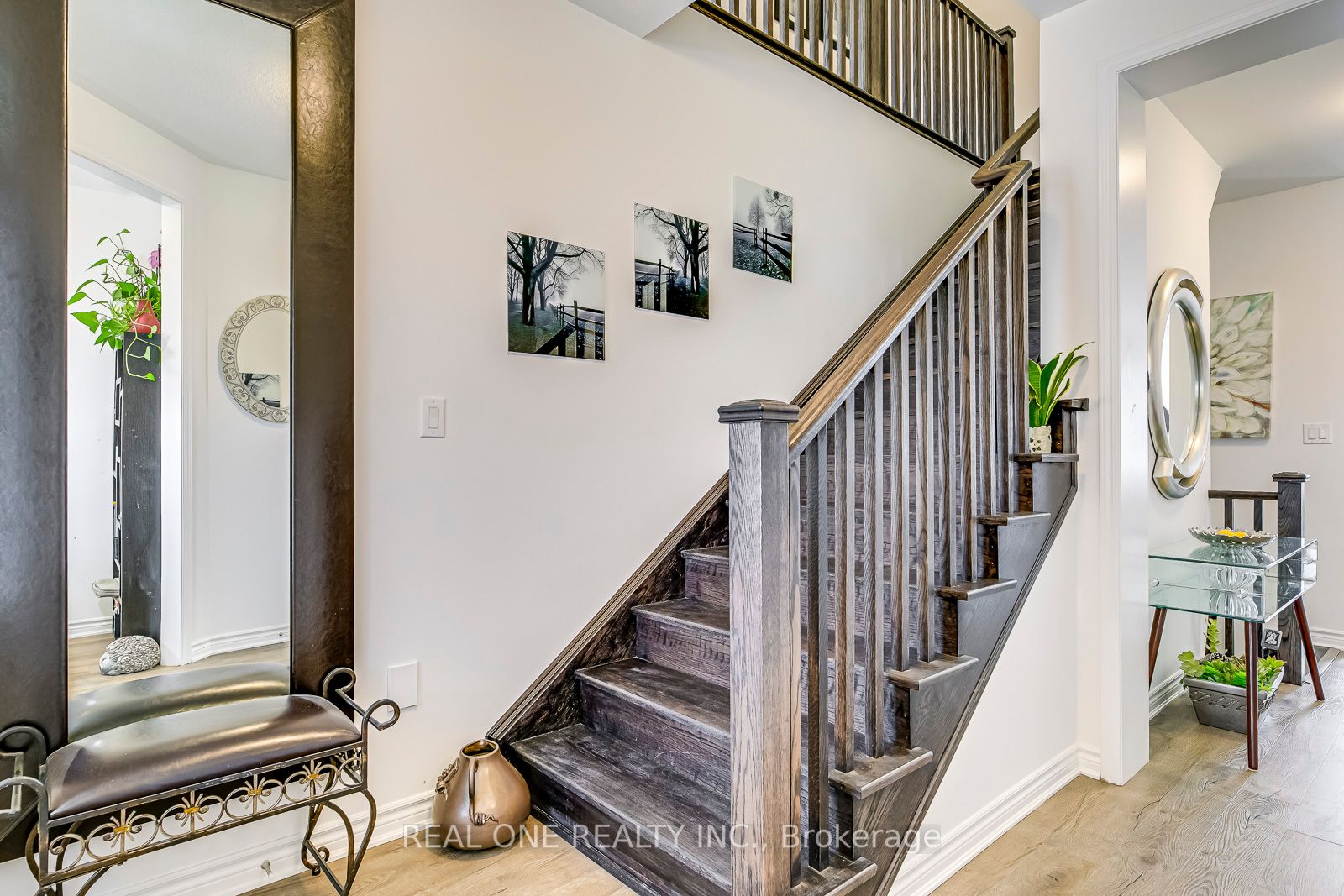 1772 Thames Circle
