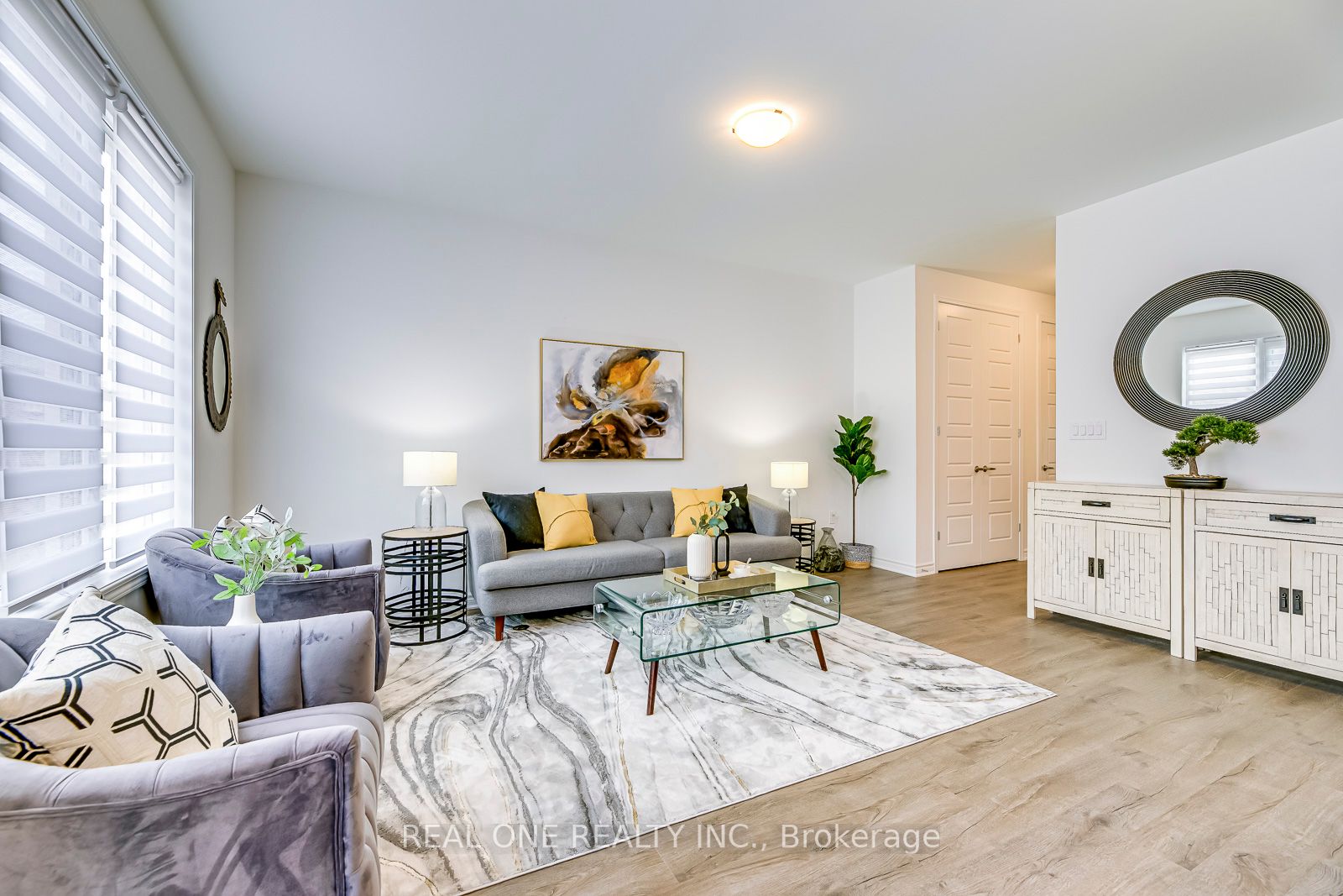 1772 Thames Circle