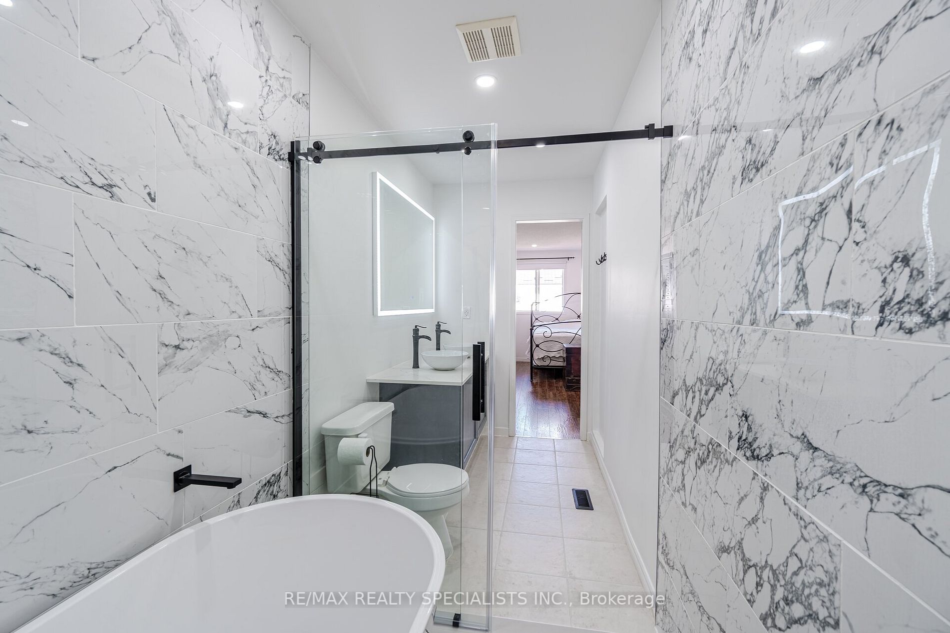 78 Babcock Cres