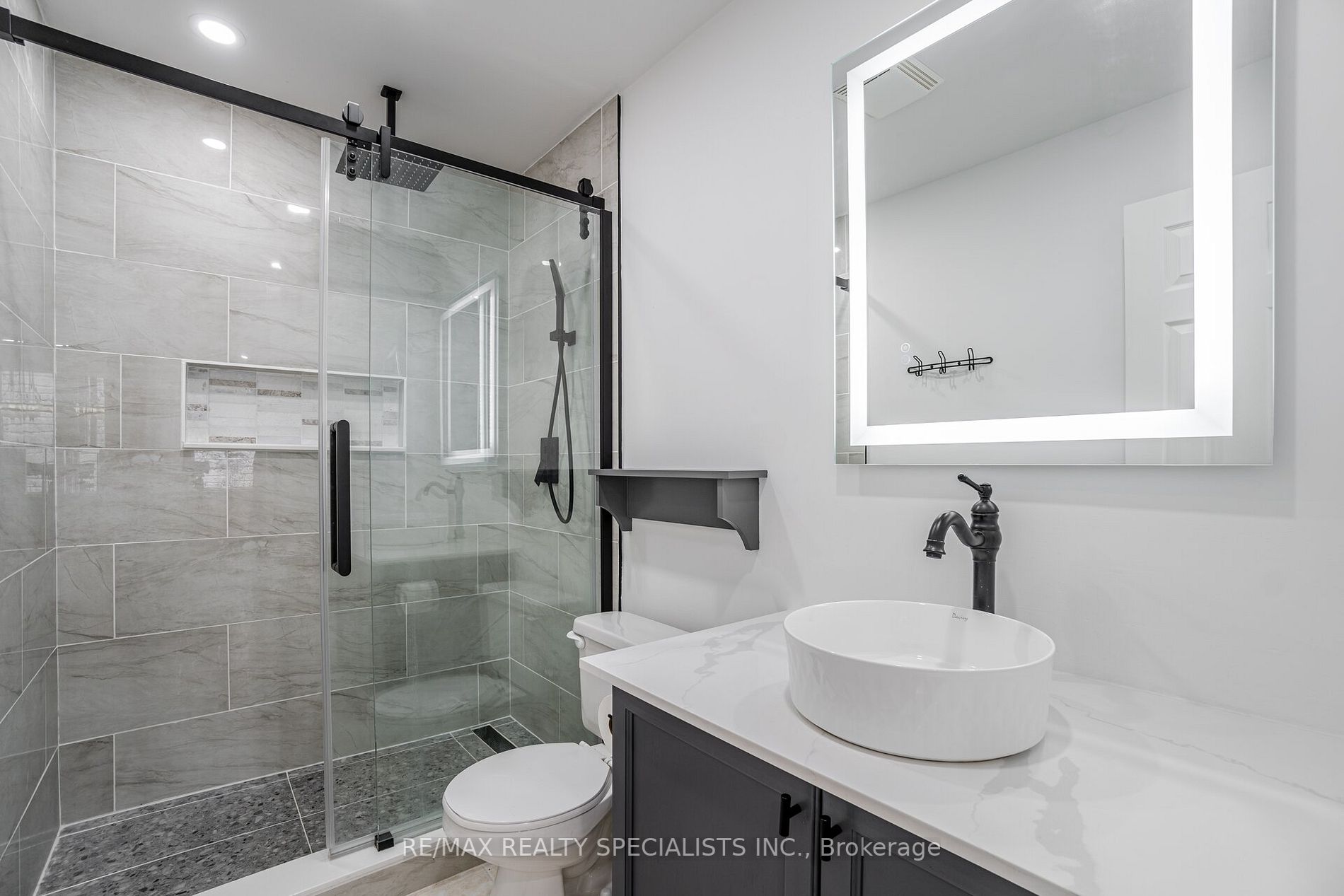 78 Babcock Cres