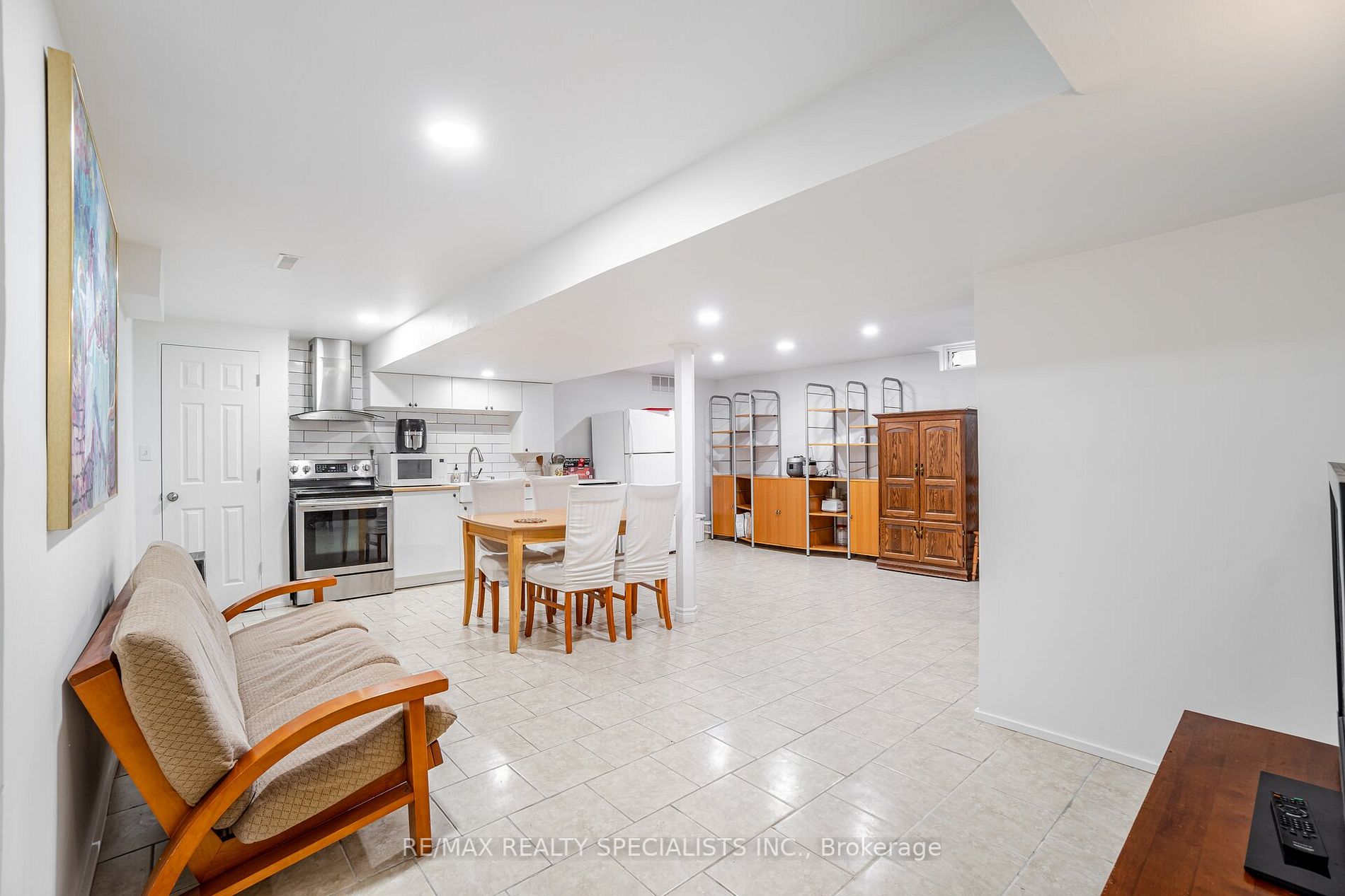 78 Babcock Cres