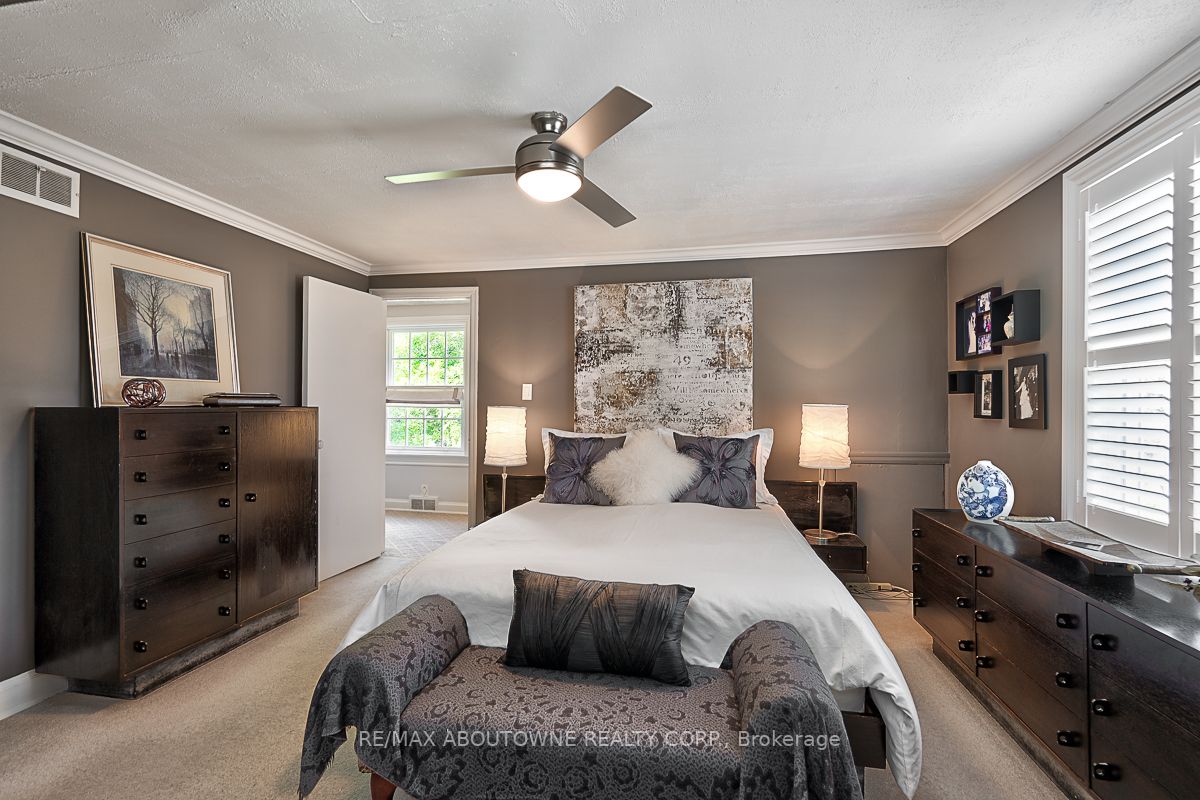 234 River Side Dr