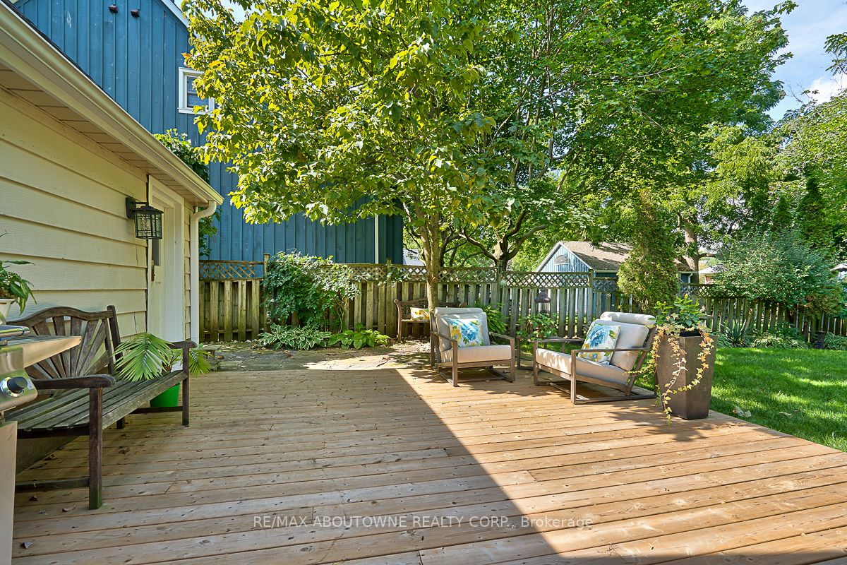 234 River Side Dr