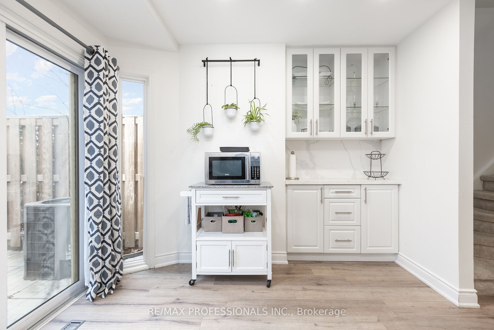 895 Maple Ave, #710