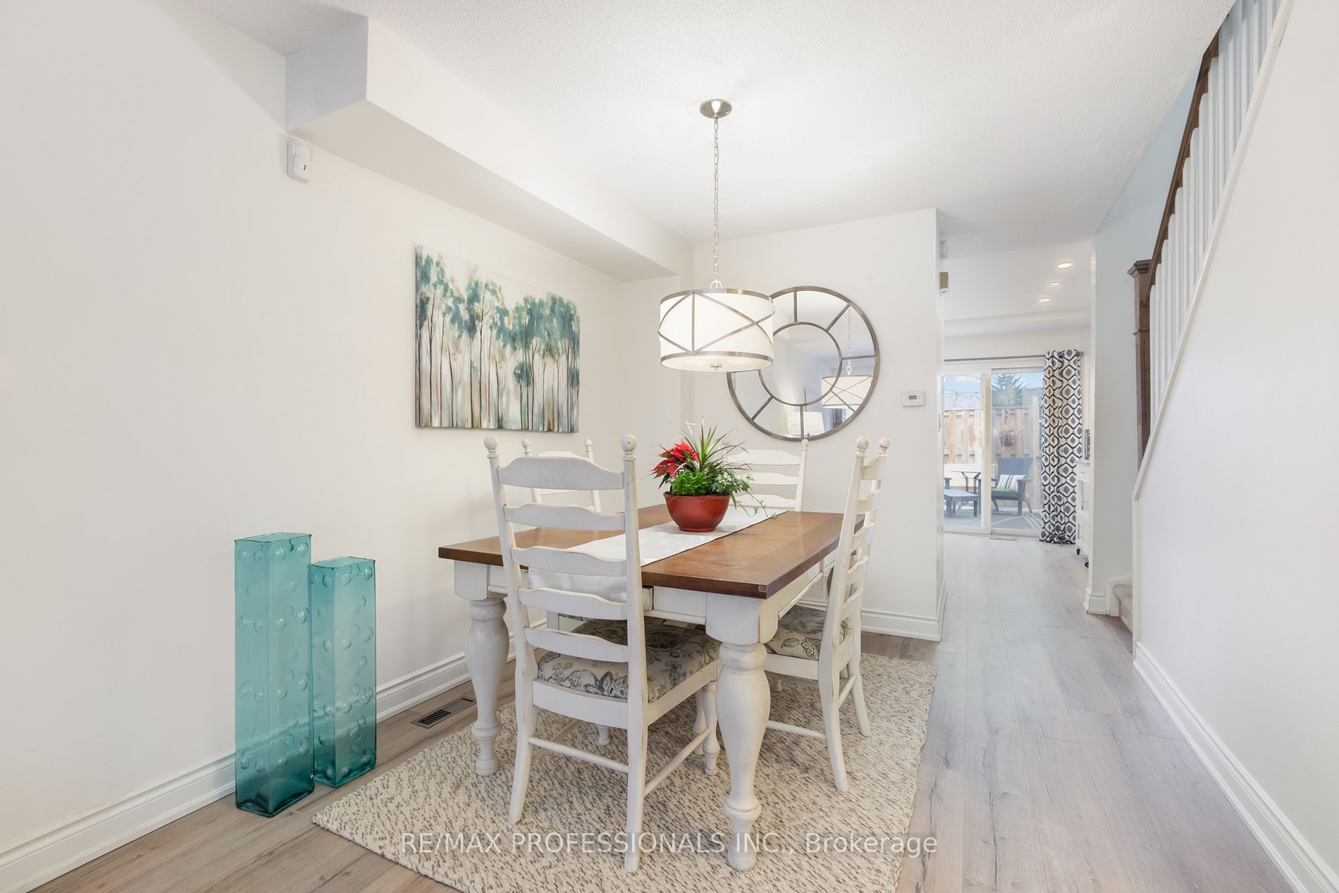 895 Maple Ave, #710