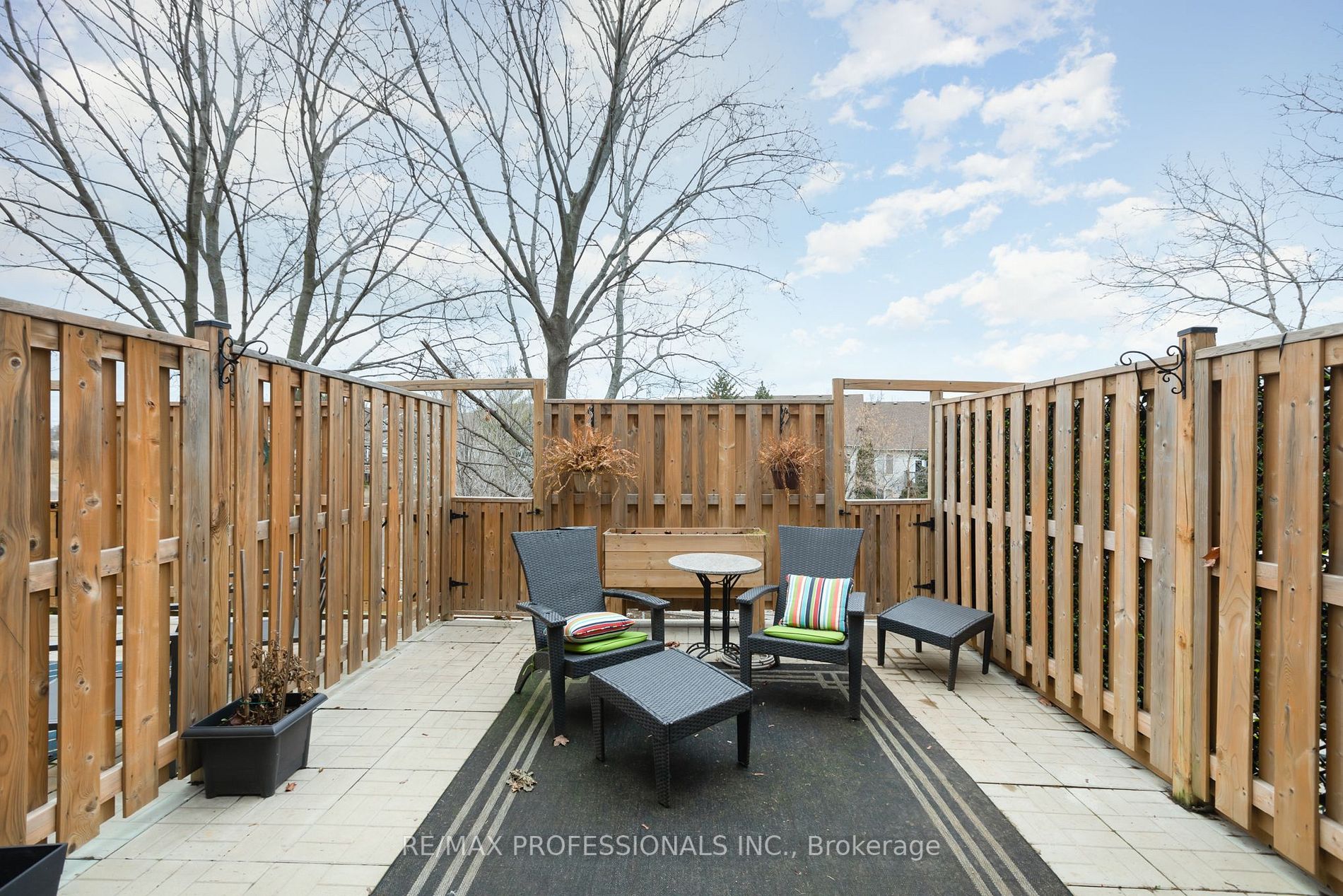 895 Maple Ave, #710