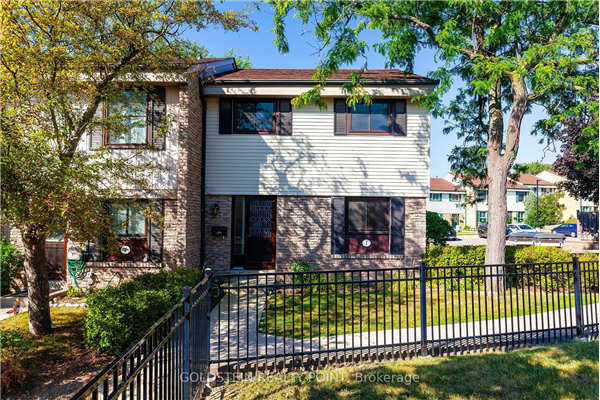 2779 Gananoque Dr, Mississauga