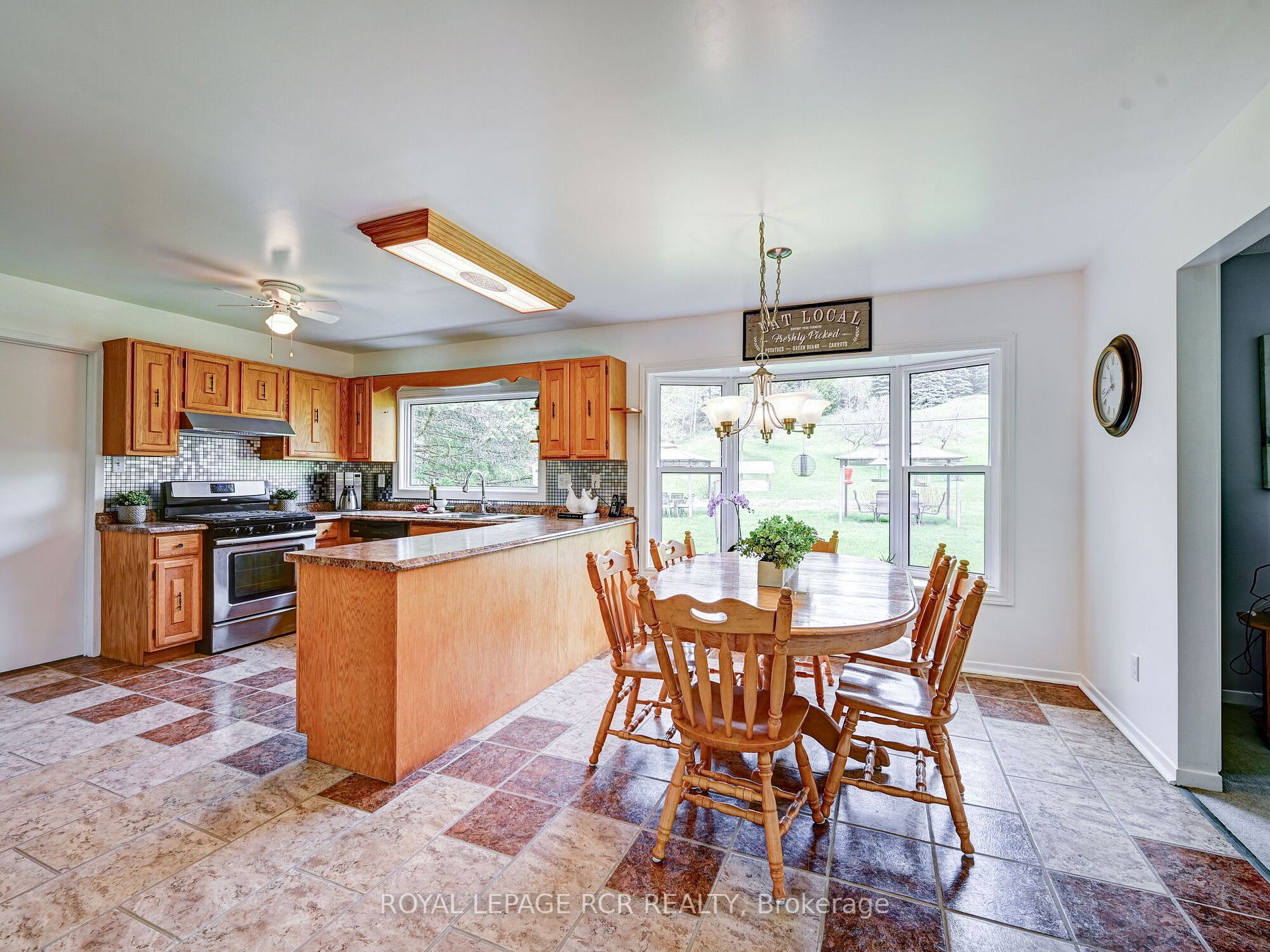 55 George Cres