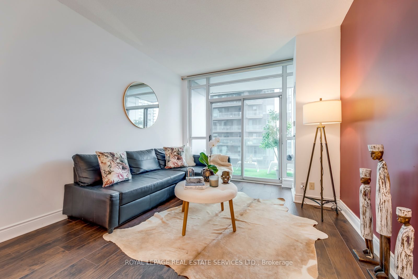 1910 Lake Shore Blvd W, #1203