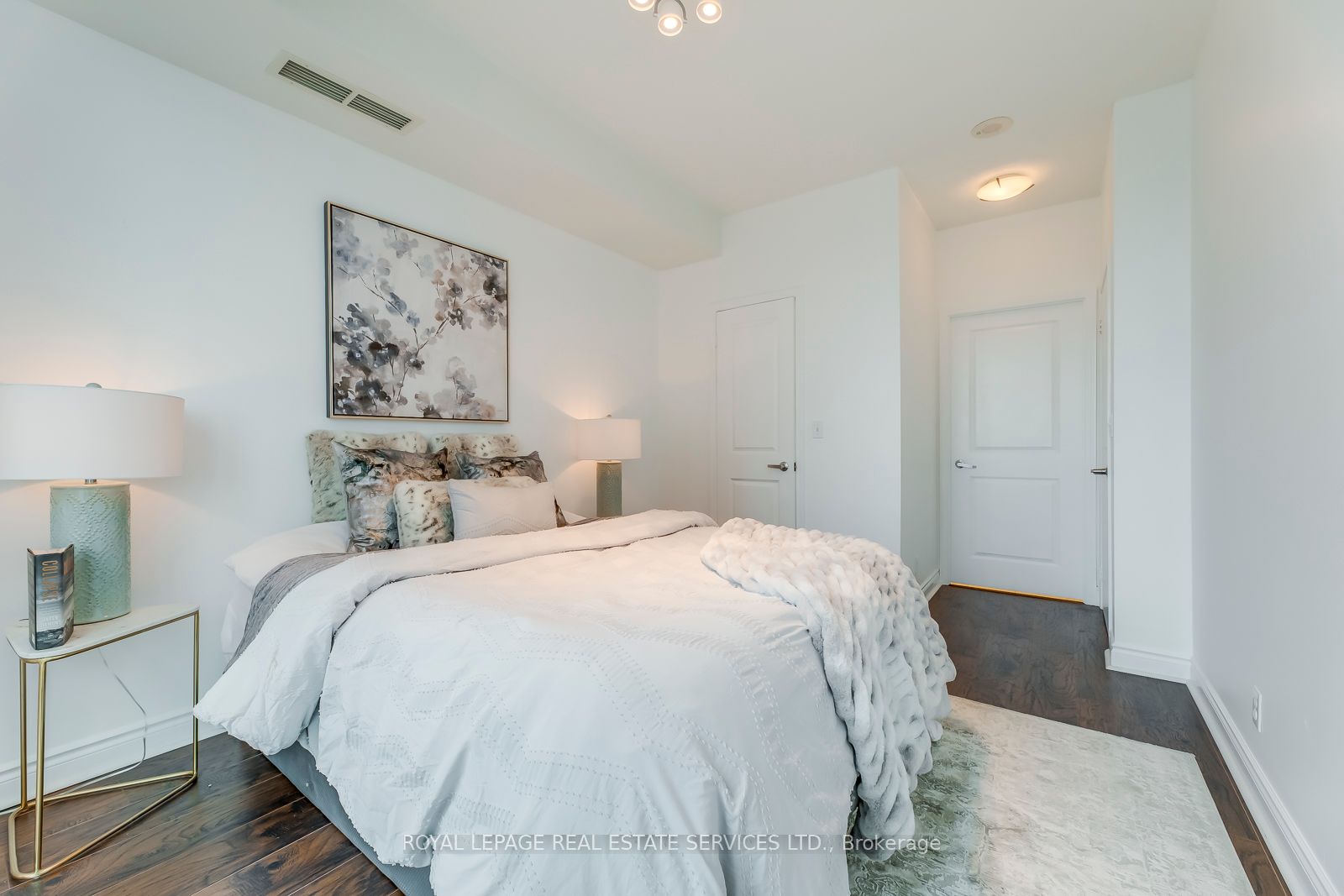 1910 Lake Shore Blvd W, #1203