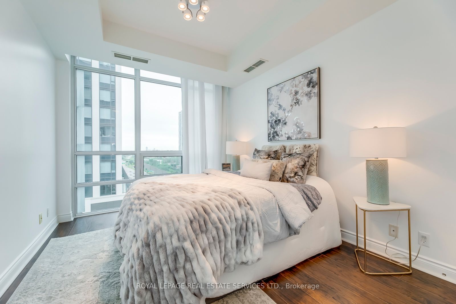 1910 Lake Shore Blvd W, #1203