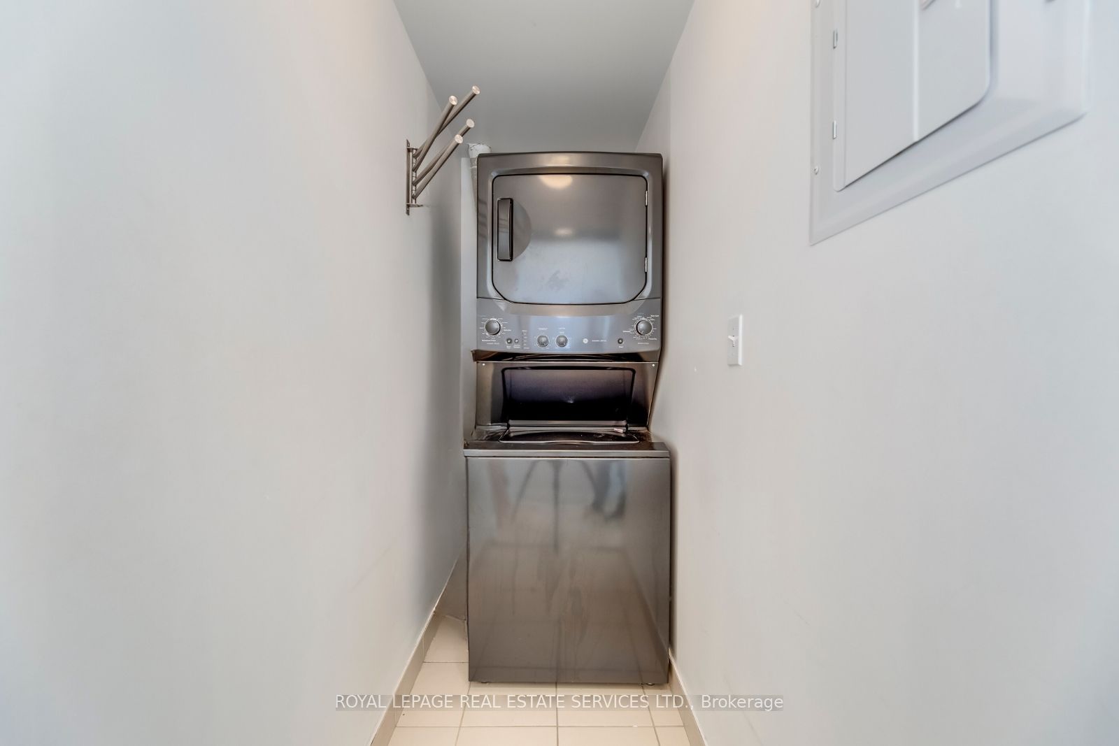 1910 Lake Shore Blvd W, #1203