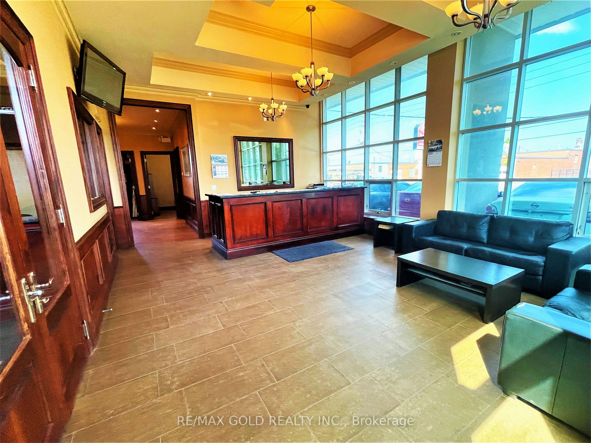 50 Brydon Dr