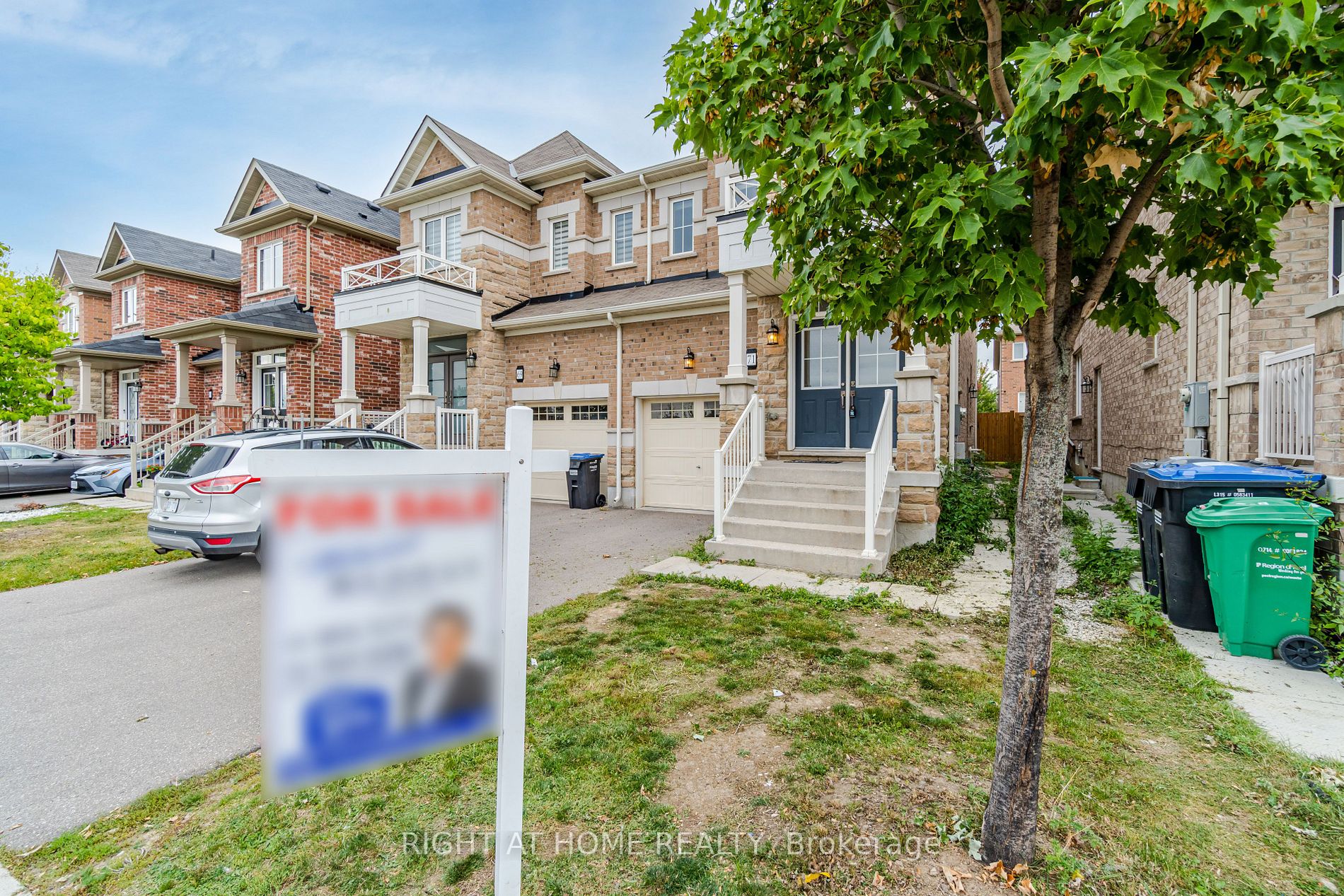 71 Baffin Cres