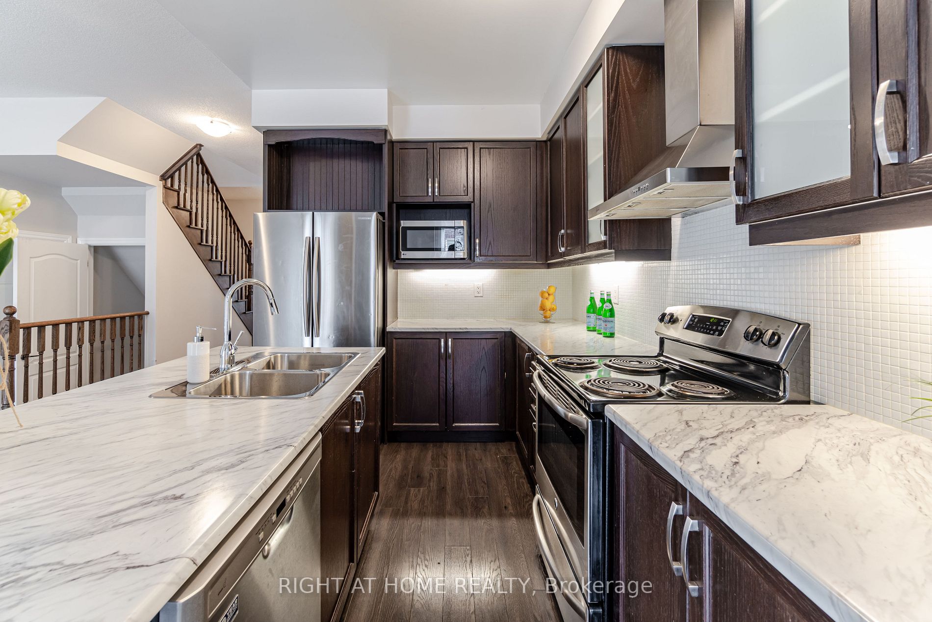 71 Baffin Cres