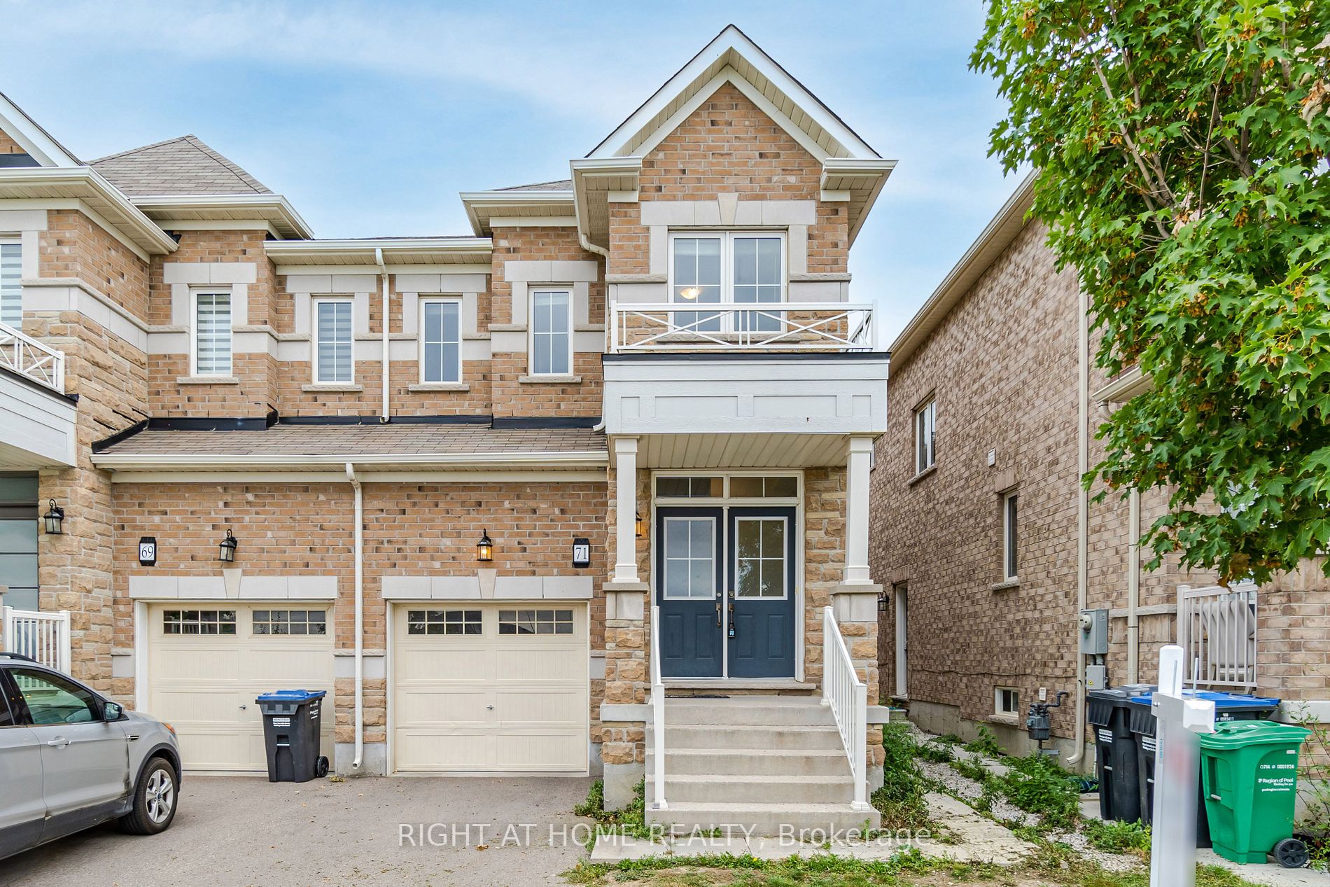 71 Baffin Cres