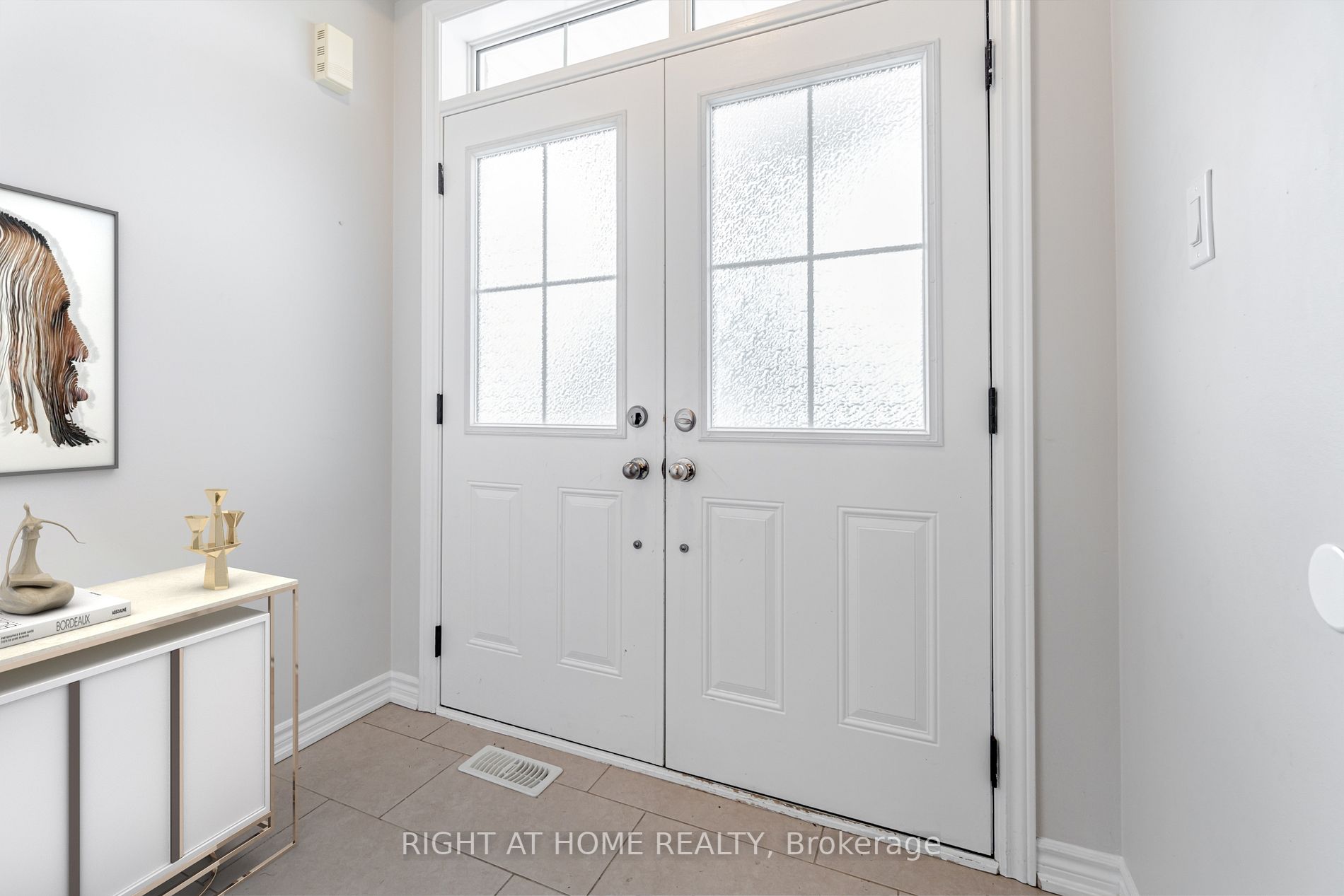 71 Baffin Cres