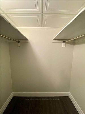 2481 Poplar Cres, #Basemen