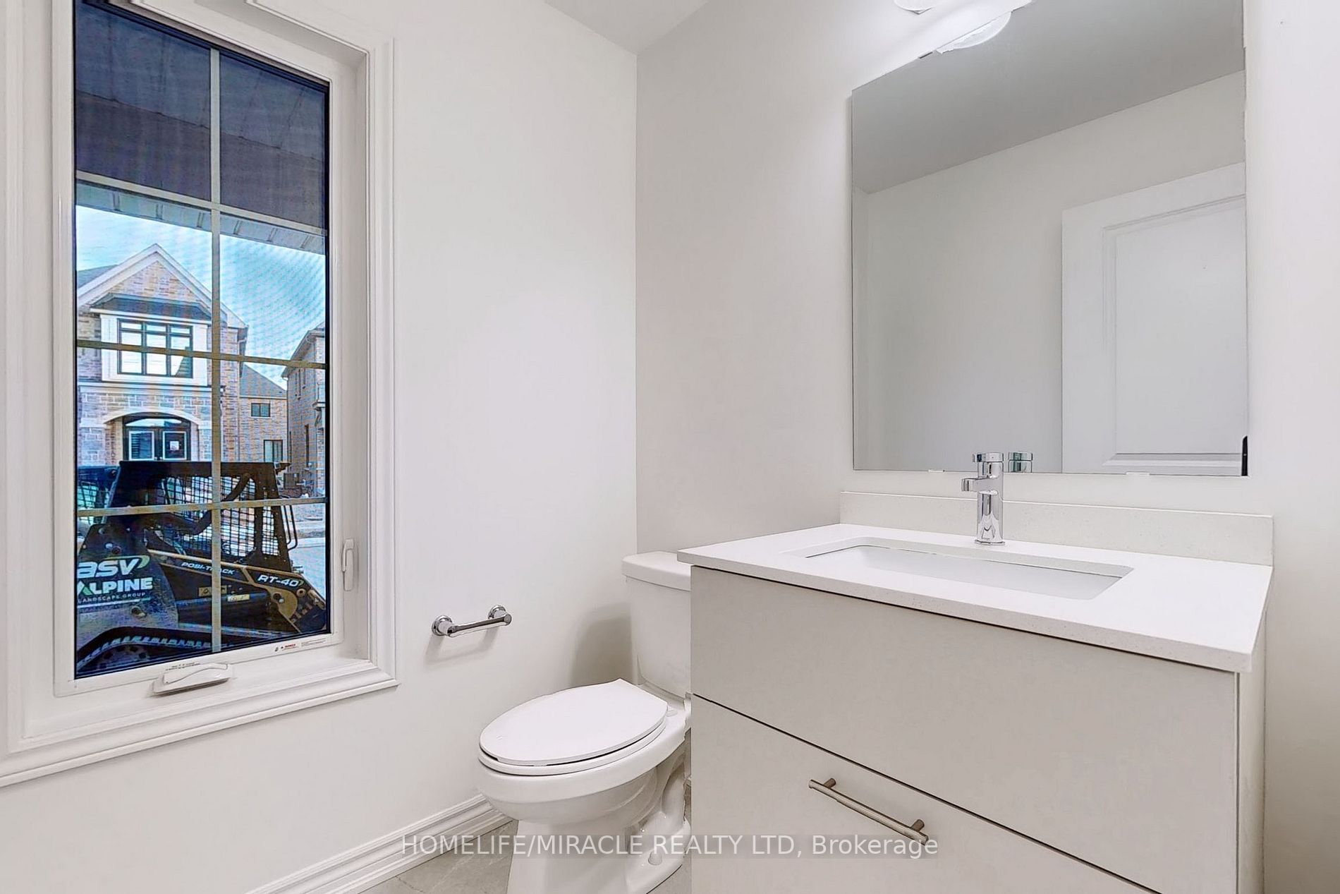 1502 Strawberry Landing