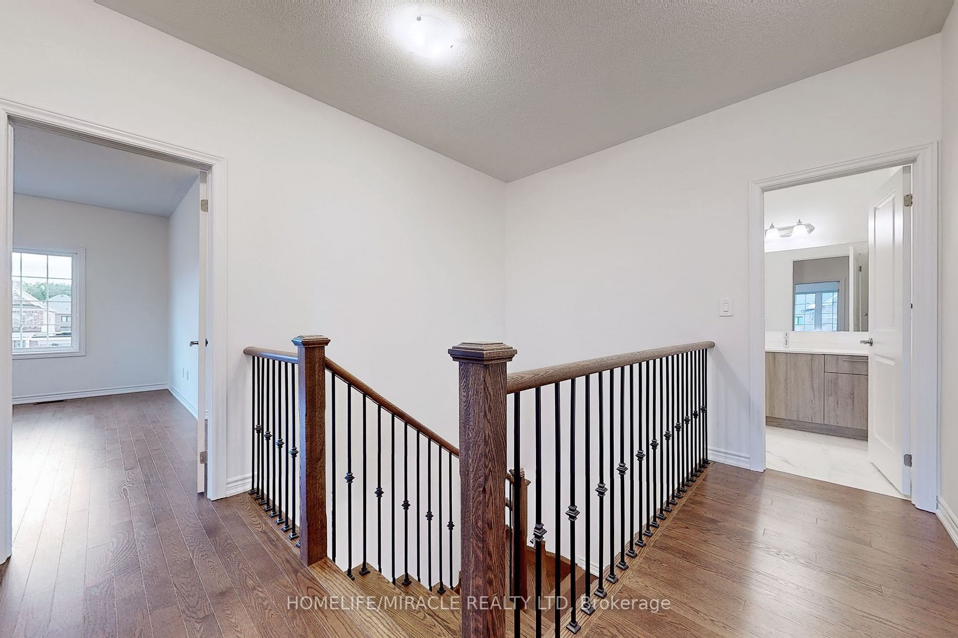 1502 Strawberry Landing