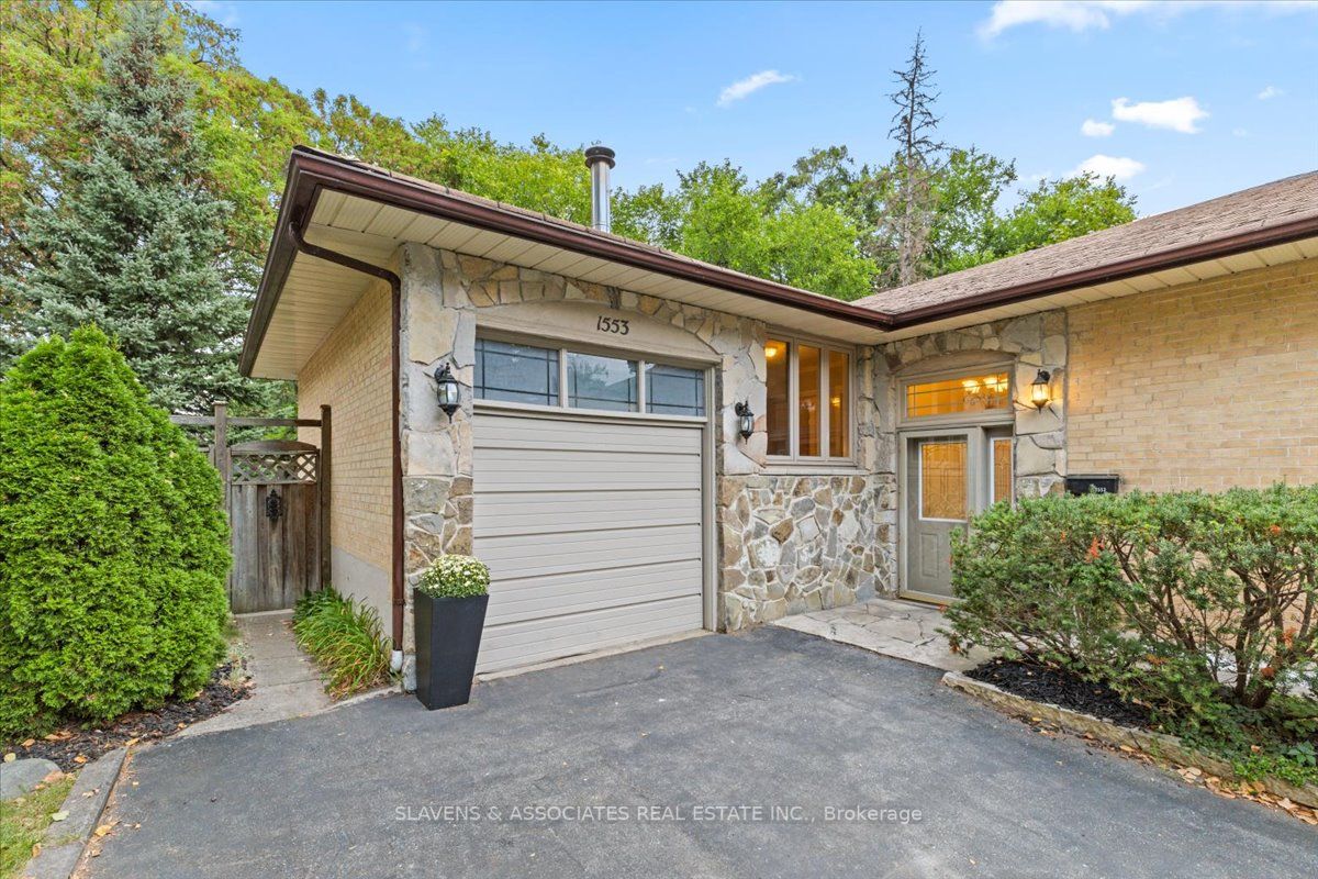 1553 Wembury Rd