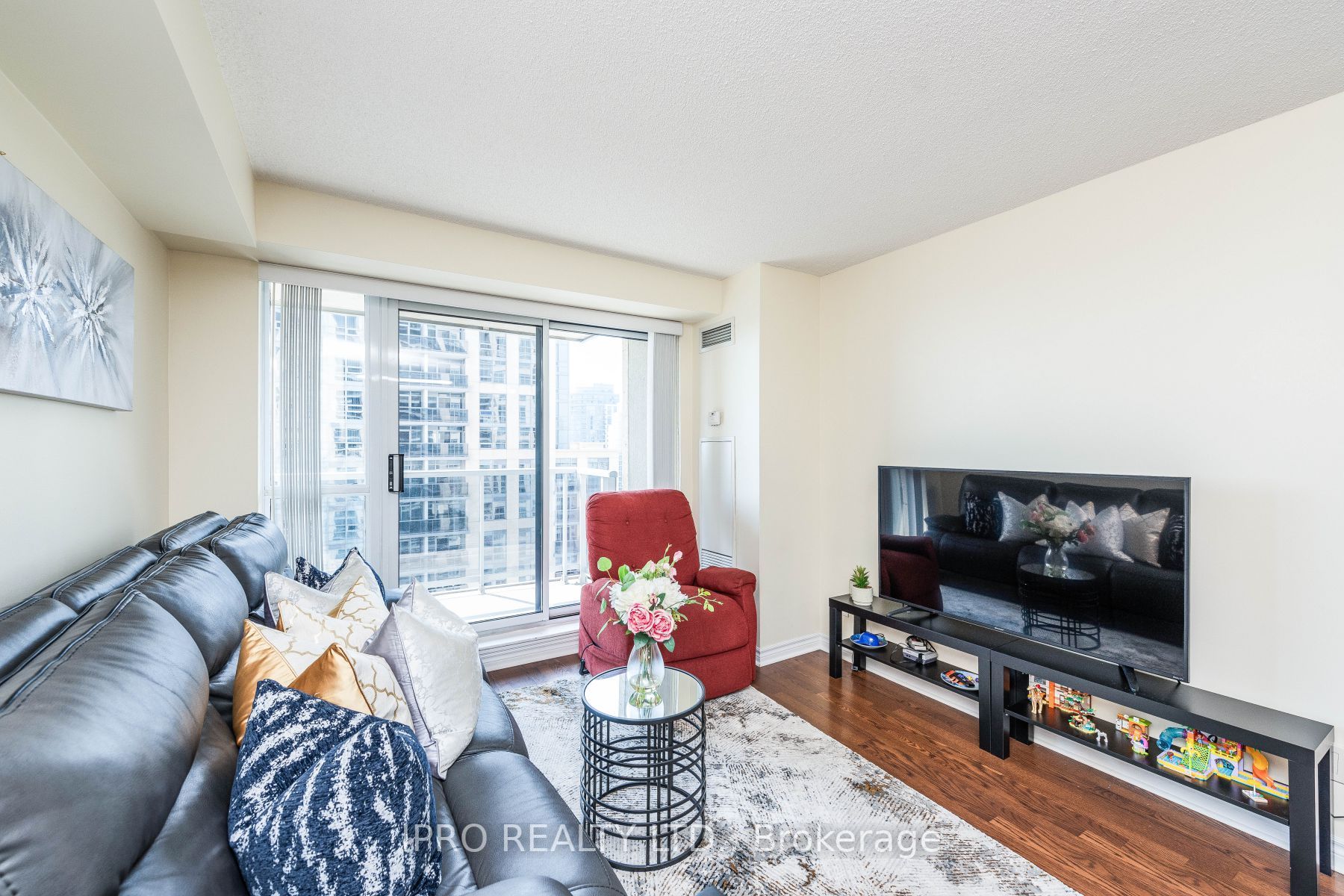 5 Michael Power Place #1804