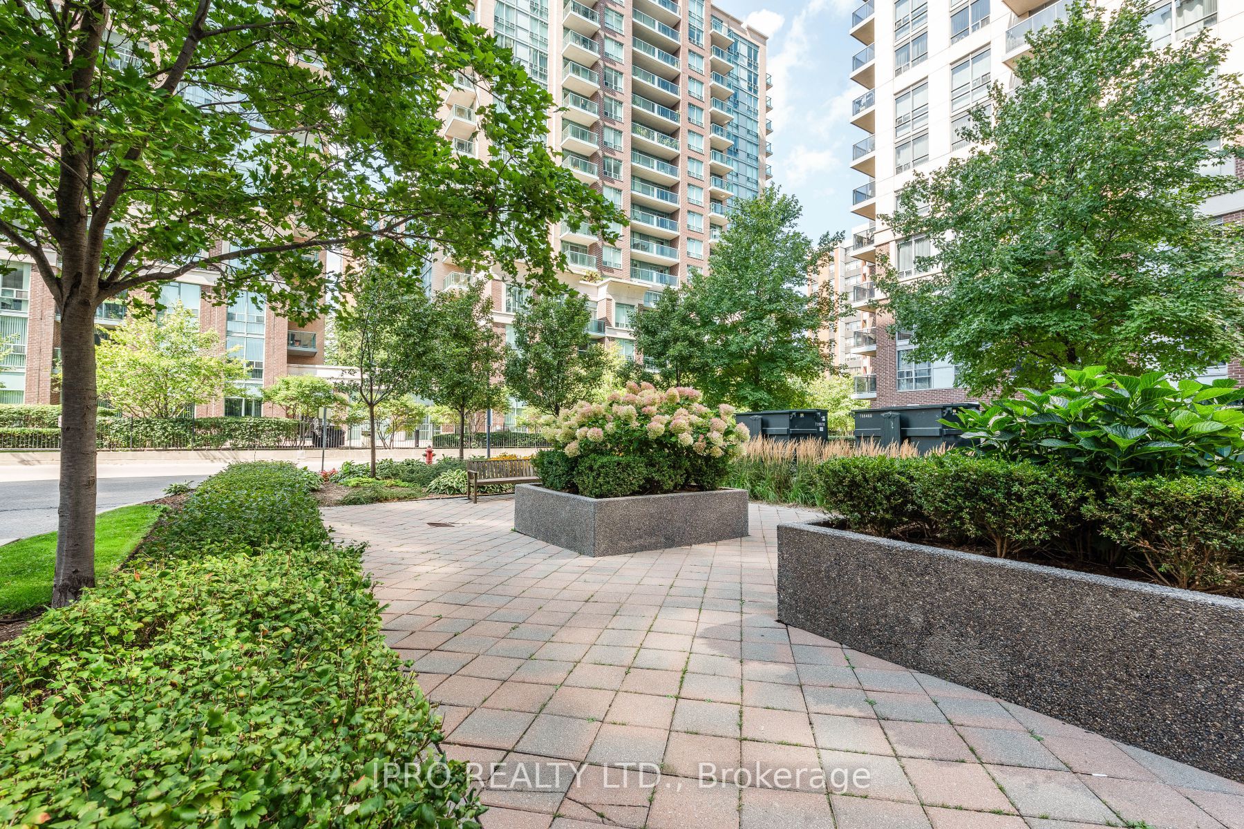 5 Michael Power Place #1804